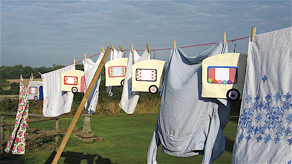 rainbow-hare-peg-clothes-pin-bags